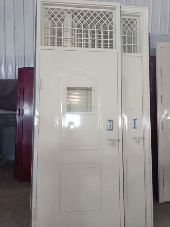 宝鸡学校教室门