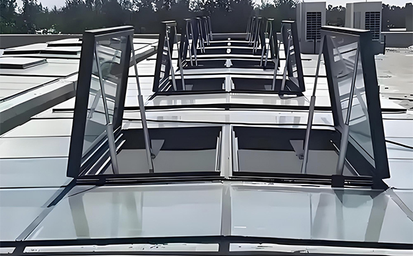 宝鸡兰州宝鸡排烟窗选型安装与维护实用指南